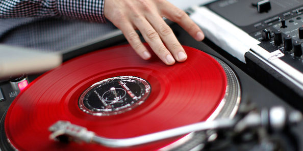 Wedding DJs Should Know How To Mix Properly Wedding DJs Should Know How To Mix Properly