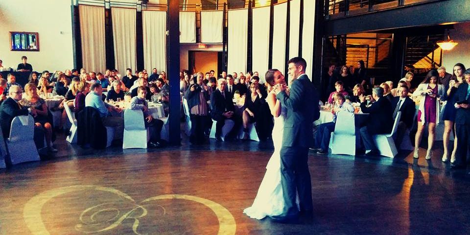 Romano Wedding | Rochester DJ | La Luna Weddings