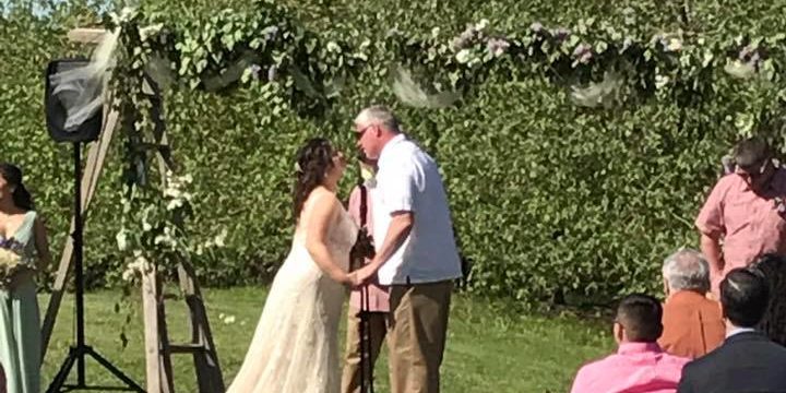 VanStrien Wedding | Rochester DJ | Rochester Barn Wedding