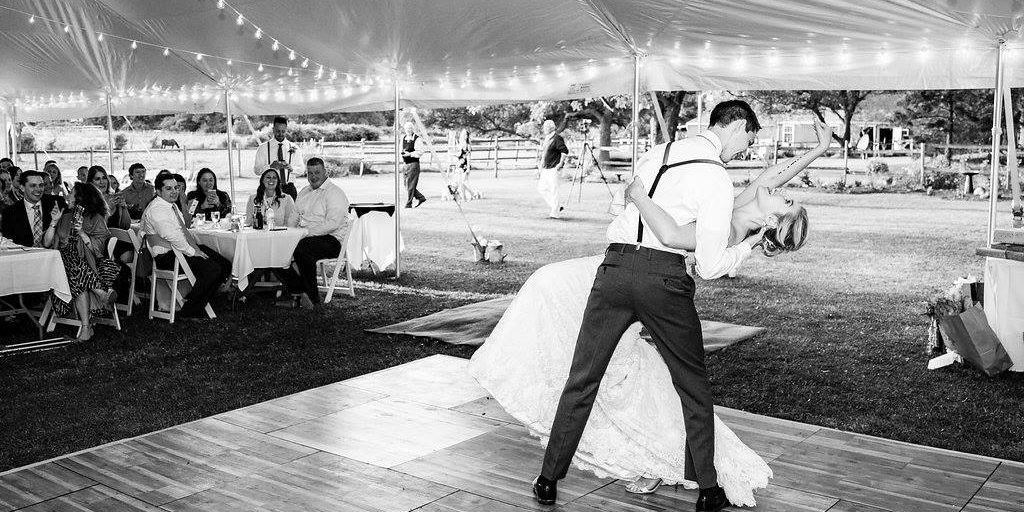 Having An Outdoor Wedding