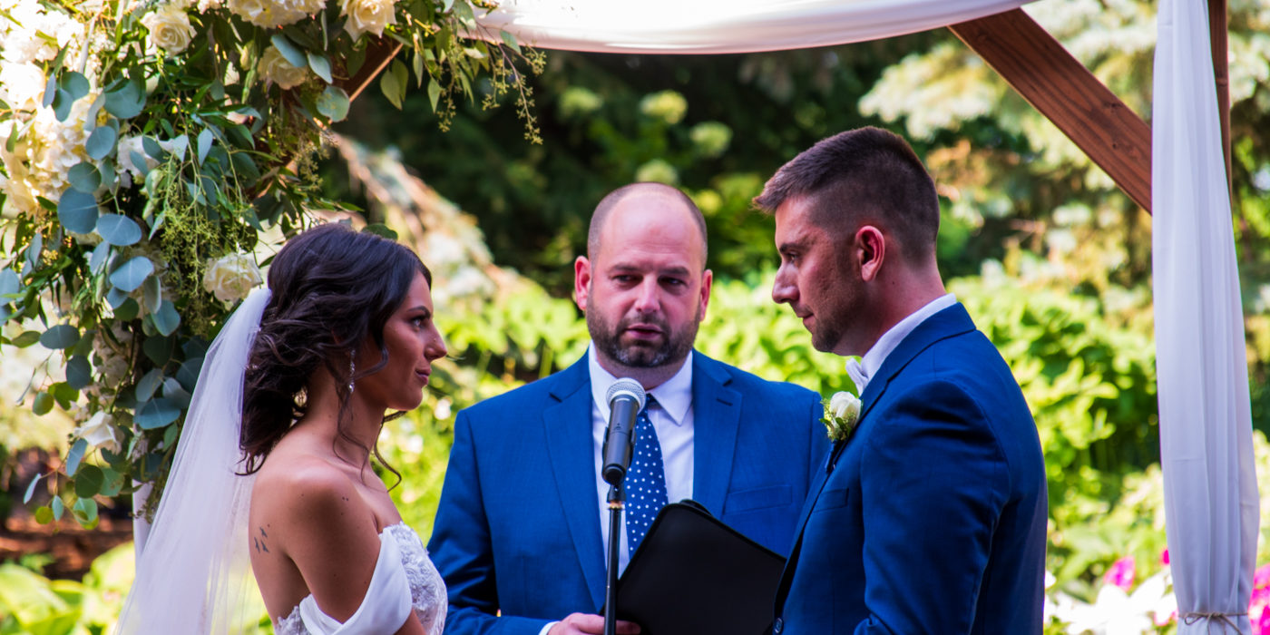 Dame Wedding | Rochester DJ | Wedding Entertainment | Ravenwood Golf Club Weddings Receptions