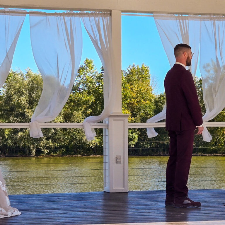 Check out the Rochester wedding details of the Hessel-Sherlock wedding held at the beautiful Ballroom at Carey Lake.
