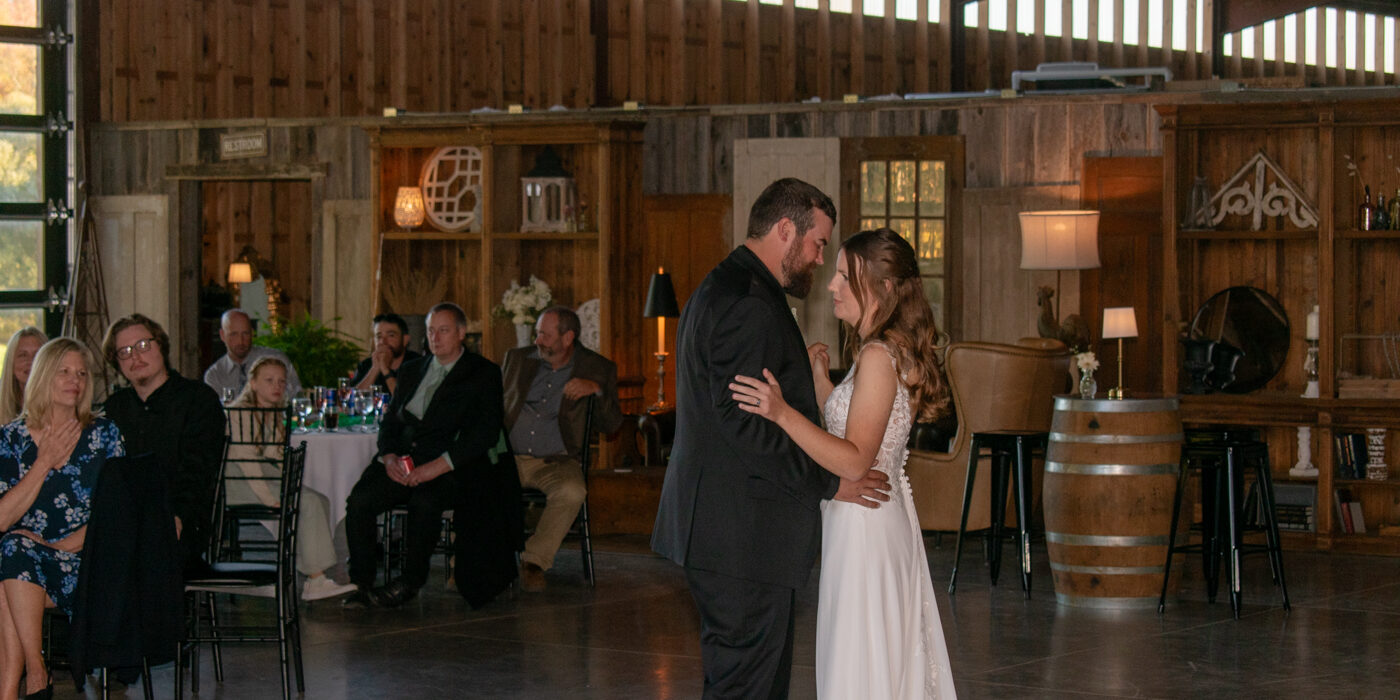 Check out the Rochester wedding details of the Ludwig Wedding held at the beautiful Fig Hollow Barn in Palmyra, NY.