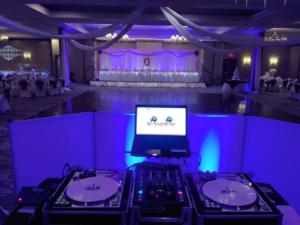 Double Tree Hotel Wedding in Henrietta, NY | Custom turntable set up | Rochester DJ | Rochester Wedding and Event Entertainment